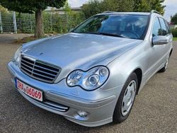 Brillantsilber metalliclack Gebraucht 2004 Mercedes C220 Avantgarde Kombi | 1.299 € (Fairer Preis)