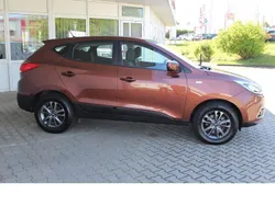 Braun Gebraucht 2014 Hyundai Tucson SUV | 9.980 € (Teuer)
