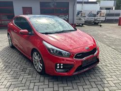 Rot Gebraucht 2016 Kia Ceed GT Kleinwagen | 11.790 € (Guter Preis)