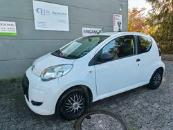 Weiß Gebraucht 2009 Citroën C1 Advance Kleinwagen | 1.499 € (Etwas zu teuer)