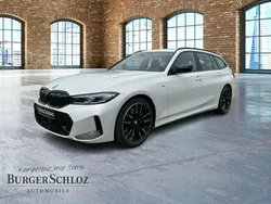 Weiß Gebraucht 2023 BMW M340 Performance Limousine | 53.900 € (Fairer Preis)