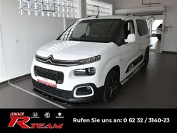 Weiss Gebraucht 2021 Citroën Berlingo Feel Van / Kleinbus | 23.795 € (Guter Preis)