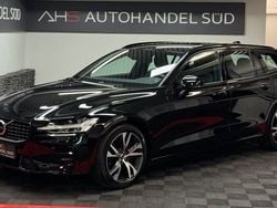 Black solid stone / solid Gebraucht 2021 Volvo V60 R-Design Kombi | 30.999 € (Etwas zu teuer)