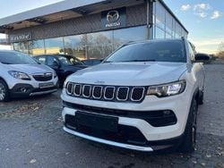 Weiß Gebraucht 2022 Jeep Compass Limited SUV | 24.390 € (Fairer Preis)