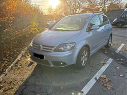 Blau Gebraucht 2008 VW Golf Plus Cross Trendline Van / Kleinbus | 3.990 € (Guter Preis)