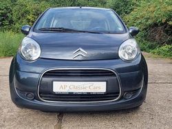 Grau Gebraucht 2009 Citroën C1 Kleinwagen | 1.690 € (Fairer Preis)