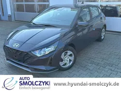 Grau Neu 2025 Hyundai i20 Select Limousine | 18.990 € (Superpreis)
