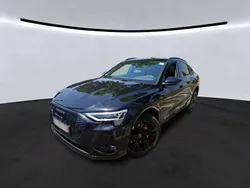 Mythosschwarz metallic Gebraucht 2022 Audi e-tron Sportback Black Edition SUV | 37.870 € (Superpreis)