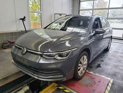 Grau Gebraucht 2022 VW Golf VIII Style Kombi | 17.999 € (Guter Preis)