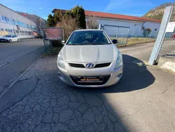 Champagner Gebraucht 2010 Hyundai i20 Kleinwagen | 2.800 € (Etwas zu teuer)