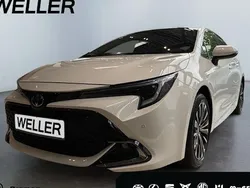 Schneeweiß uni Neu 2024 Toyota Corolla Team Limousine | 29.480 €