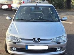 Silber Gebraucht 2000 Peugeot 306 Premium Limousine | 1.000 € (Superpreis)