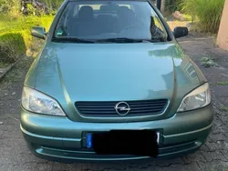 Grün Gebraucht 1999 Opel Astra Edition Limousine | 555 € (Superpreis)