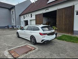 Weiß Gebraucht 2020 BMW 320 M Sport Kombi | 26.850 € (Guter Preis)