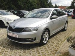 Silber Gebraucht 2017 Skoda Rapid Kombi | 9.600 € (Fairer Preis)