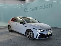 Grau Gebraucht 2024 VW Golf VIII Style Limousine | 35.130 € (Teuer)