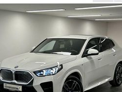 Weiß Gebraucht 2025 BMW iX2 Comfort Edition SUV | 51.990 € (Teuer)