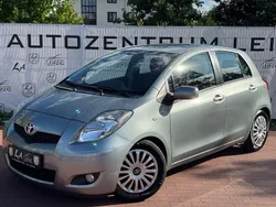 Silber Gebraucht 2010 Toyota Yaris Life Kleinwagen | 7.480 € (Fairer Preis)