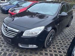Schwarz Gebraucht 2010 Opel Insignia Sport Kombi | 2.490 € (Guter Preis)