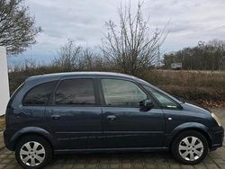 Blau Gebraucht 2007 Opel Meriva Van / Kleinbus | 2.400 € (Fairer Preis)