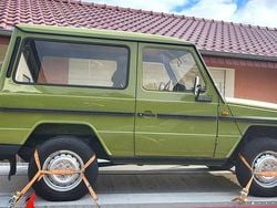 Agavengrün 880 Gebraucht 1983 Mercedes G240 SUV | 46.950 €