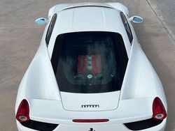 Weiß Gebraucht 2011 Ferrari 458 Coupé | 187.000 €