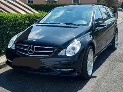 Schwarz Gebraucht 2010 Mercedes R350 Edition Van / Kleinbus | 6.300 €