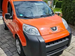 Orange Gebraucht 2014 Peugeot Bipper Van / Kleinbus | 7.800 €