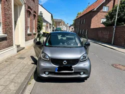 Grau Gebraucht 2016 Smart ForTwo Coupé Coupé | 12.000 € (Etwas zu teuer)