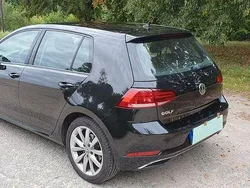 Schwarz Gebraucht 2018 VW Golf VII Limousine | 13.100 € (Guter Preis)