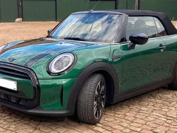 Grün Gebraucht 2022 Mini Cooper Kleinwagen | 30.000 €