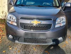Grau Gebraucht 2012 Chevrolet Orlando Van / Kleinbus | 6.999 € (Fairer Preis)