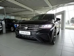 Deep black perleffekt Gebraucht 2022 VW Tiguan Allspace Life SUV | 27.980 € (Guter Preis)