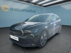 Schwarz Gebraucht 2022 Skoda Enyaq iV SUV | 32.449 € (Fairer Preis)