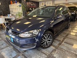 Blau Gebraucht 2017 VW Golf VII Allstar Kombi | 7.450 € (Fairer Preis)