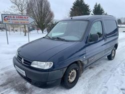 Blau Gebraucht 2002 Citroën Berlingo Van / Kleinbus | 750 € (Superpreis)