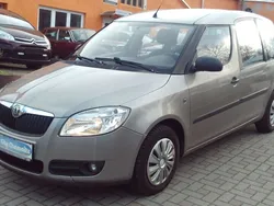 Beige Gebraucht 2009 Skoda Roomster Plus Edition Kombi | 1.799 € (Superpreis)