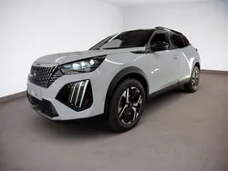 White metallic Gebraucht 2024 Peugeot 2008 GT SUV | 20.990 € (Fairer Preis)
