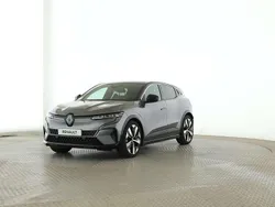 Grau Gebraucht 2022 Renault Mégane Techno Limousine | 24.990 € (Guter Preis)