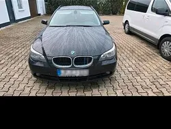 Schwarz Gebraucht 2004 BMW 530 Kombi | 4.200 €