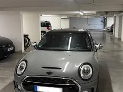 Grau Gebraucht 2018 Mini Clubman Kombi | 20.000 €