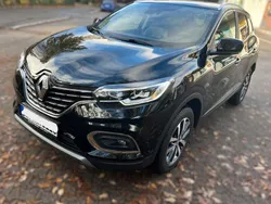 Schwarz Gebraucht 2021 Renault Kadjar Intens SUV | 18.300 € (Fairer Preis)