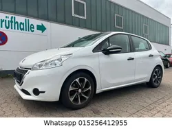 Weiß Gebraucht 2015 Peugeot 208 Access Kleinwagen | 3.699 € (Guter Preis)