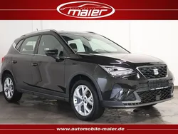 Mitternachtsschwarz Gebraucht 2024 Seat Arona FR-Line SUV | 18.800 € (Superpreis)