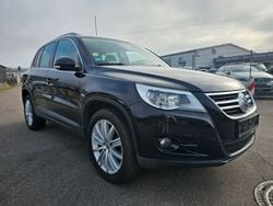 Deep black perleffekt Gebraucht 2010 VW Tiguan Sportline SUV | 5.800 € (Superpreis)