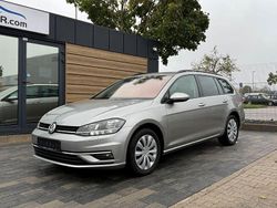 Silber Gebraucht 2017 VW Golf VII Limousine | 12.900 € (Fairer Preis)