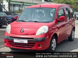 Rot Gebraucht 2011 Renault Kangoo Happy Family Van / Kleinbus | 2.999 € (Superpreis)
