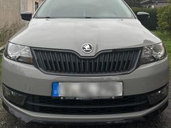 Grau Gebraucht 2015 Skoda Rapid Monte Carlo Limousine | 9.900 € (Teuer)