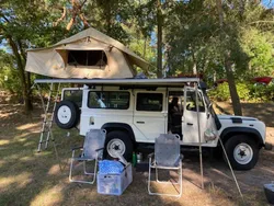 Weiß Gebraucht 2004 Land Rover Defender SUV | 47.500 €