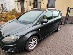 Grau Gebraucht 2010 Seat Altea XL Van / Kleinbus | 3.500 € (Guter Preis)